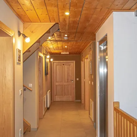 Youth Arsviva Hostel Stari Trg pri Lozu