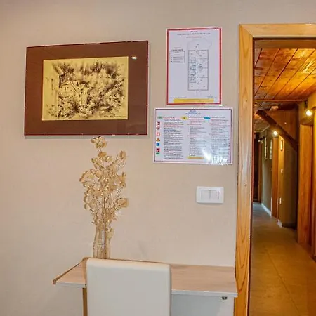 Youth Arsviva Hostel Stari Trg pri Lozu
