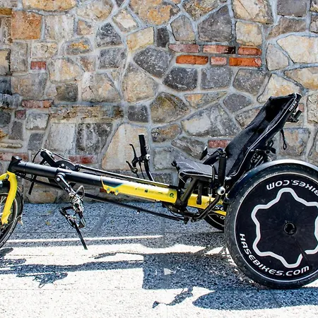 Hostel Youth Arsviva Stari Trg pri Lozu