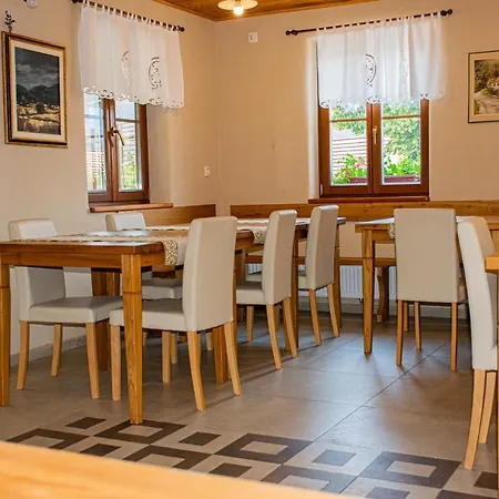 Youth Arsviva Hostel