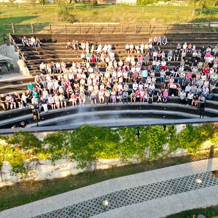 Youth Arsviva Hostel Stari Trg pri Lozu