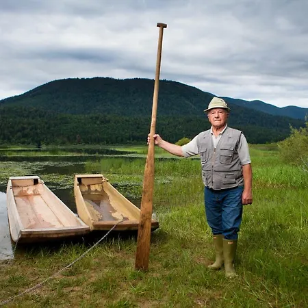 Hostel Youth Arsviva *