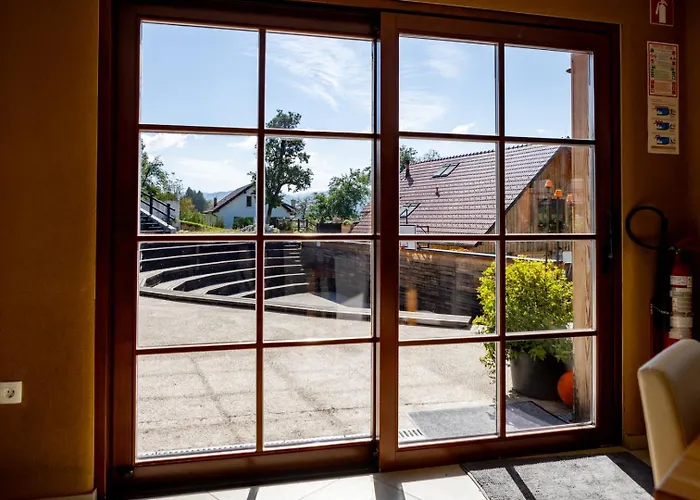 Youth Arsviva Hostel Stari Trg pri Lozu