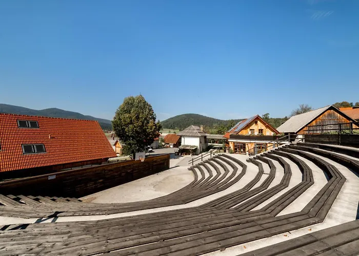 Youth Arsviva Stari Trg pri Lozu