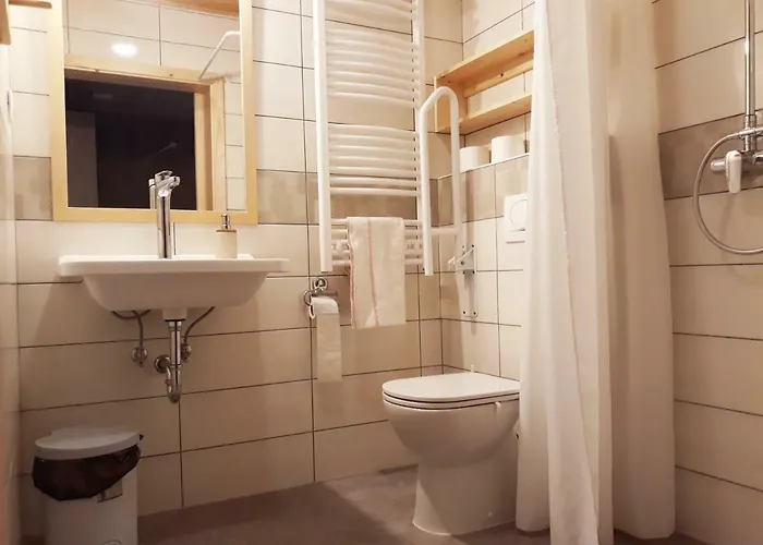 Youth Arsviva Hostel